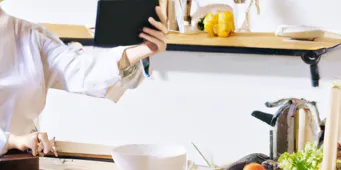 Expérience de cuisine virtuelle interactive avec un chef en direct